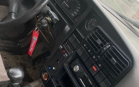 Opel Omega A, 1987 год, 100 000 рублей, 7 фотография