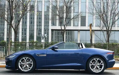 Jaguar F-Type I рестайлинг 2, 2022 год, 4 879 000 рублей, 3 фотография