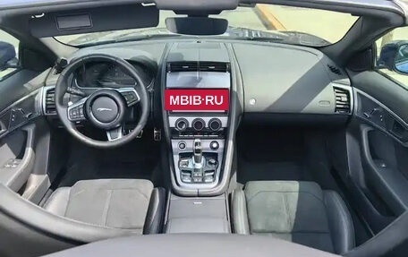 Jaguar F-Type I рестайлинг 2, 2022 год, 4 879 000 рублей, 6 фотография