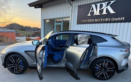 Aston Martin DBX I, 2022 год, 18 880 000 рублей, 6 фотография