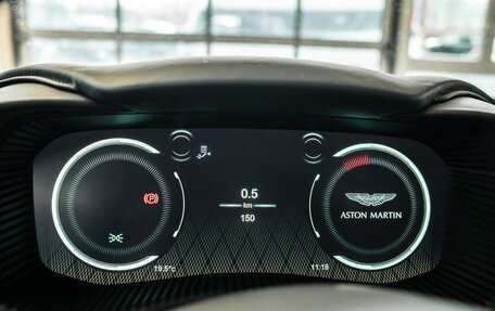Aston Martin DBX I, 2022 год, 24 840 000 рублей, 26 фотография