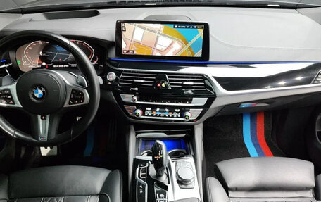 BMW 6 серия, 2022 год, 4 988 525 рублей, 6 фотография