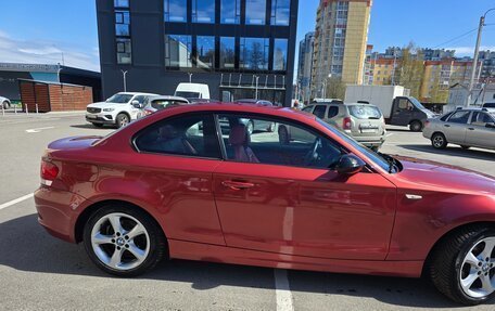 BMW 1 серия, 2008 год, 1 450 000 рублей, 21 фотография