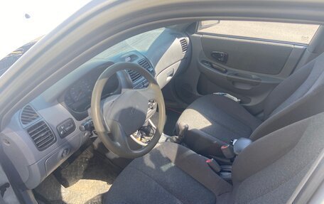 Hyundai Accent II, 2005 год, 385 000 рублей, 8 фотография
