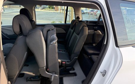Citroen C4 Picasso II рестайлинг, 2018 год, 1 450 000 рублей, 9 фотография