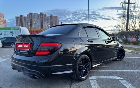 Mercedes-Benz C-Класс, 2012 год, 1 600 000 рублей, 2 фотография