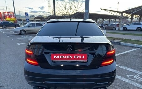 Mercedes-Benz C-Класс, 2012 год, 1 600 000 рублей, 4 фотография