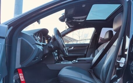 Mercedes-Benz C-Класс, 2012 год, 1 600 000 рублей, 11 фотография