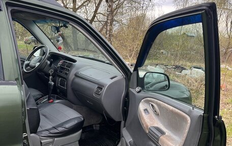 Chevrolet Tracker II, 2001 год, 420 000 рублей, 12 фотография