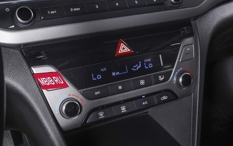 Hyundai Elantra VI рестайлинг, 2016 год, 1 620 000 рублей, 12 фотография