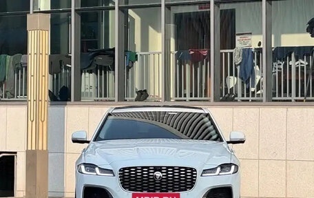 Jaguar XF II, 2022 год, 2 879 000 рублей, 2 фотография