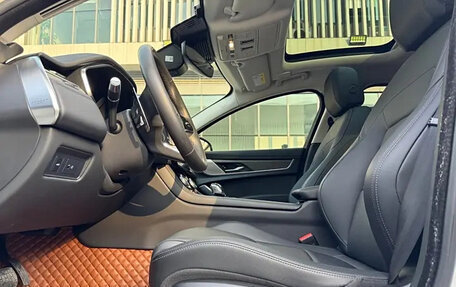 Jaguar XF II, 2022 год, 2 879 000 рублей, 12 фотография
