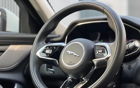 Jaguar XF II, 2022 год, 2 879 000 рублей, 8 фотография