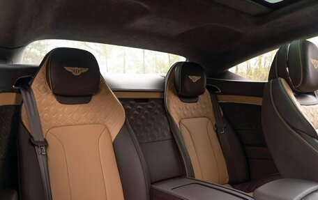 Bentley Continental GT III, 2022 год, 22 850 000 рублей, 13 фотография