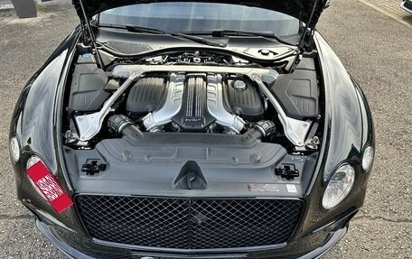 Bentley Continental GT III, 2022 год, 23 935 000 рублей, 17 фотография