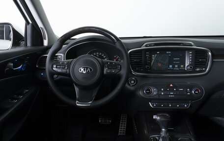 KIA Sorento III Prime рестайлинг, 2017 год, 2 395 000 рублей, 13 фотография