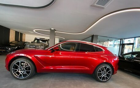 Aston Martin DBX I, 2022 год, 15 900 000 рублей, 5 фотография
