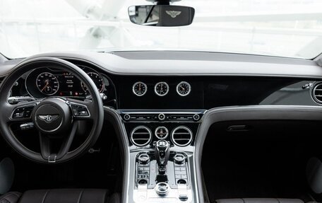 Bentley Continental GT III, 2022 год, 23 500 000 рублей, 8 фотография