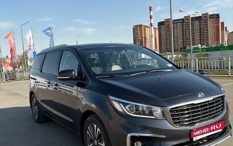 KIA Carnival III, 2020 год, 3 040 000 рублей, 3 фотография