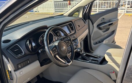 KIA Carnival III, 2020 год, 3 040 000 рублей, 19 фотография
