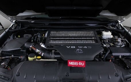 Toyota Land Cruiser 200, 2011 год, 2 097 000 рублей, 9 фотография