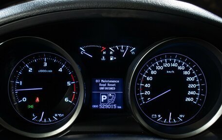 Toyota Land Cruiser 200, 2011 год, 2 097 000 рублей, 12 фотография