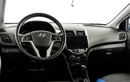 Hyundai Solaris II рестайлинг, 2016 год, 1 049 000 рублей, 11 фотография