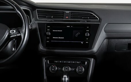 Volkswagen Tiguan II, 2020 год, 2 937 000 рублей, 14 фотография
