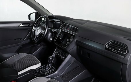 Volkswagen Tiguan II, 2020 год, 2 937 000 рублей, 11 фотография