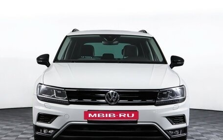 Volkswagen Tiguan II, 2020 год, 2 937 000 рублей, 2 фотография