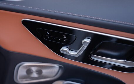 Mercedes-Benz GLC, 2024 год, 9 250 000 рублей, 17 фотография