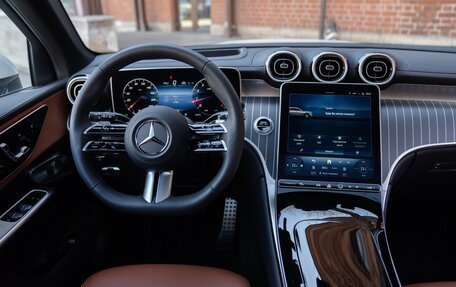 Mercedes-Benz GLC, 2024 год, 9 250 000 рублей, 29 фотография