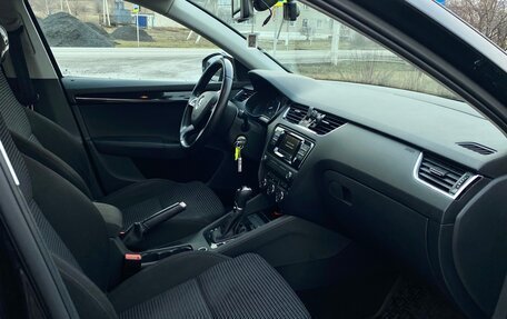 Skoda Octavia, 2015 год, 1 060 000 рублей, 10 фотография