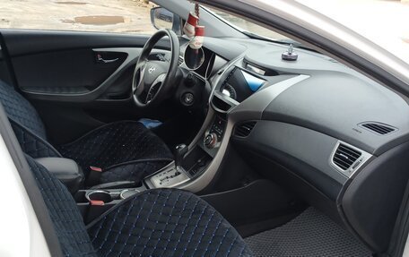 Hyundai Elantra V, 2013 год, 990 000 рублей, 2 фотография