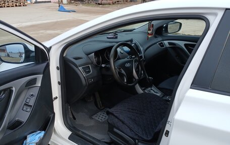 Hyundai Elantra V, 2013 год, 990 000 рублей, 3 фотография