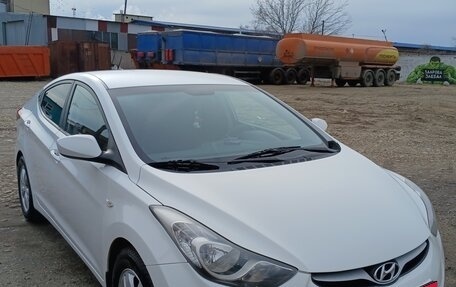 Hyundai Elantra V, 2013 год, 990 000 рублей, 5 фотография