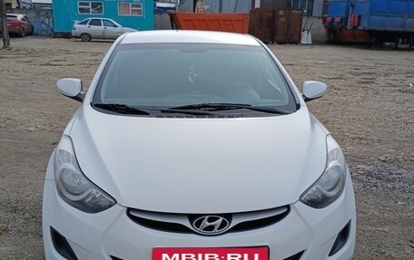 Hyundai Elantra V, 2013 год, 990 000 рублей, 7 фотография