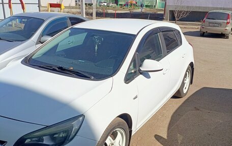 Opel Astra J, 2012 год, 850 000 рублей, 4 фотография