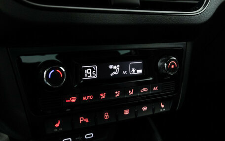 Volkswagen Polo VI (EU Market), 2021 год, 1 625 000 рублей, 16 фотография