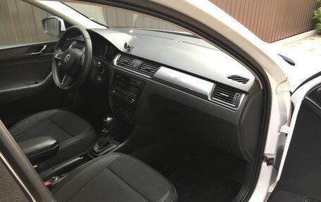 Skoda Rapid I, 2014 год, 1 085 000 рублей, 6 фотография