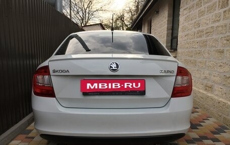 Skoda Rapid I, 2014 год, 1 085 000 рублей, 3 фотография