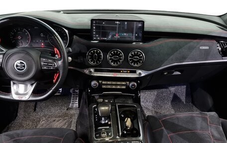 KIA Stinger I, 2021 год, 2 402 000 рублей, 7 фотография