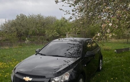 Chevrolet Cruze II, 2012 год, 730 000 рублей, 3 фотография