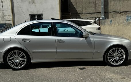 Mercedes-Benz E-Класс, 2003 год, 1 450 000 рублей, 19 фотография