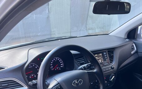 Hyundai Solaris II рестайлинг, 2020 год, 1 099 000 рублей, 5 фотография