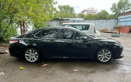 Toyota Camry, 2019 год, 2 600 000 рублей, 5 фотография