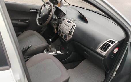 Hyundai i20 IB рестайлинг, 2009 год, 570 000 рублей, 2 фотография