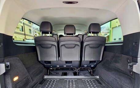 Mercedes-Benz V-Класс, 2020 год, 5 999 999 рублей, 20 фотография