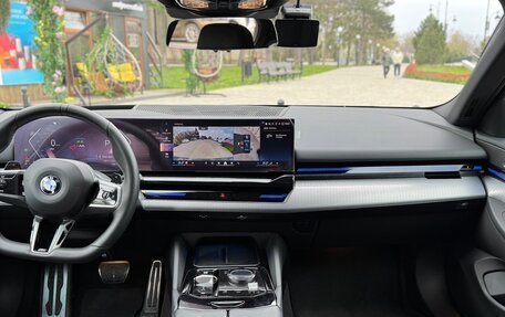 BMW 5 серия, 2023 год, 7 500 000 рублей, 10 фотография