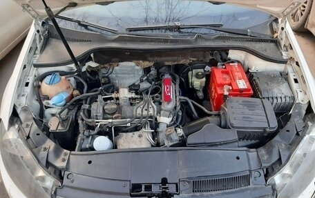 Volkswagen Golf VI, 2011 год, 550 000 рублей, 3 фотография